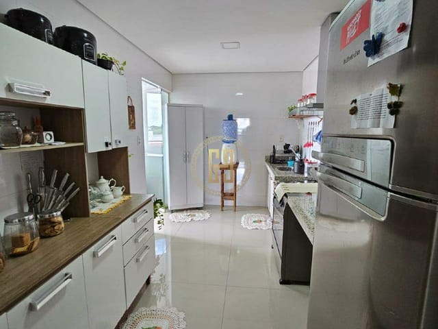 Apartamento com 110m² 3 quartos e 2 banheiros, à venda, no bairro Centro em Nova Mutum