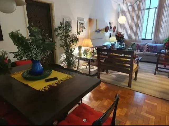 Apartamento com 104m² 3 quartos e 2 banheiros, à venda, no bairro Laranjeiras em Rio de Janeiro