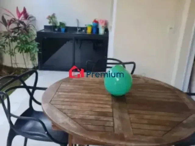 Apartamento 2 quartos e 2 banheiros, à venda, no bairro Recreio dos Bandeirantes em Rio de Janeiro