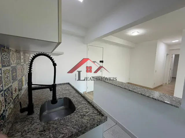 Apartamento com 66m² 2 quartos e 2 banheiros, para alugar, no bairro Jardim em Santo André