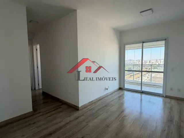 Apartamento com 66m² 2 quartos e 2 banheiros, para alugar, no bairro Jardim em Santo André