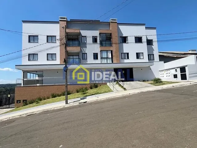 Apartamento com 83m² 3 quartos e 1 banheiro, à venda, no bairro Parque de Exposições em Concórdia