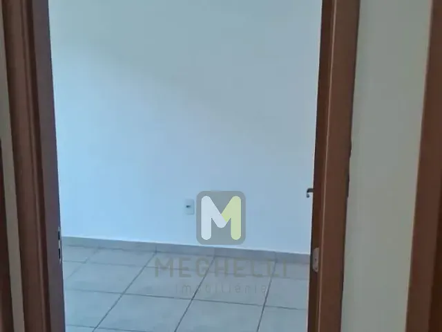 Apartamento com 36m² 2 quartos e 1 banheiro, à venda, no bairro Jardim Das Rosas III em Serrana