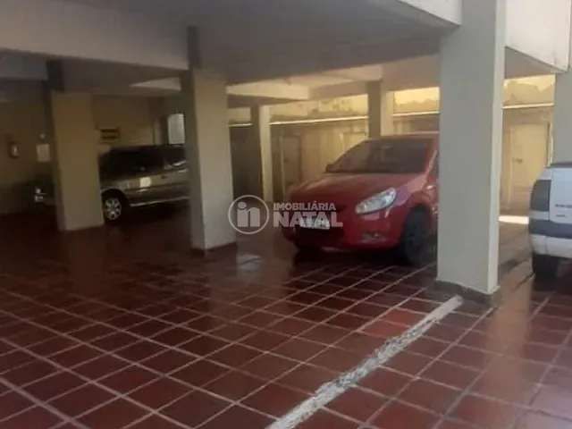 Apartamento com 121m² 3 quartos e 1 banheiro, à venda, no bairro Centro em Londrina