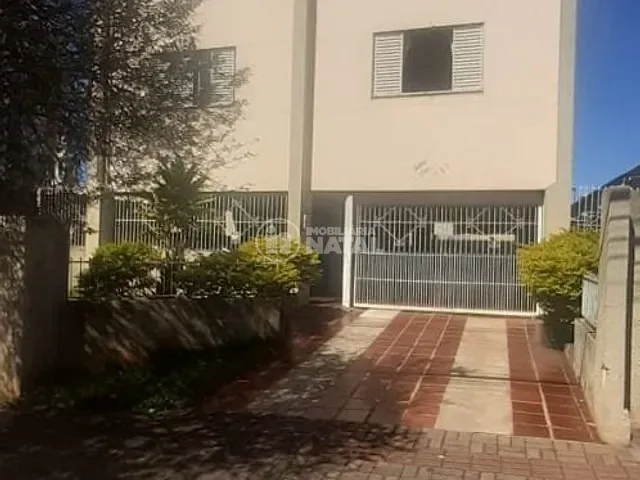 Apartamento com 121m² 3 quartos e 1 banheiro, à venda, no bairro Centro em Londrina