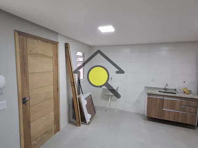 Apartamento 2 quartos e 1 banheiro, para alugar, no bairro Parque Císper em São Paulo