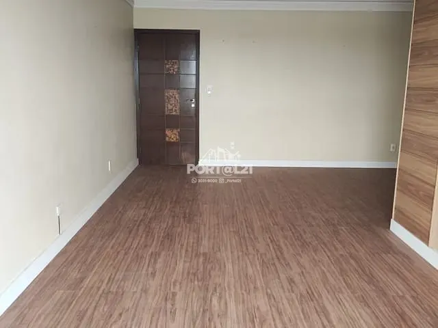 Apartamento 3 quartos e 2 banheiros, à venda, no bairro Centro em Petrolina