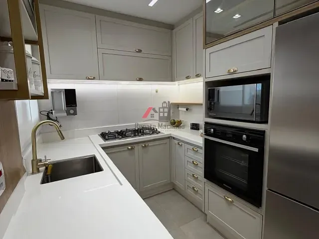 Apartamento com 177m² 3 quartos e 1 banheiro, à venda, no bairro Centro em Arapongas