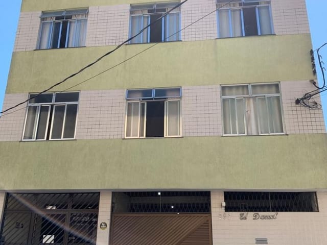 Apartamento 2 quartos e 1 banheiro, à venda, no bairro São Mateus em Juiz de Fora