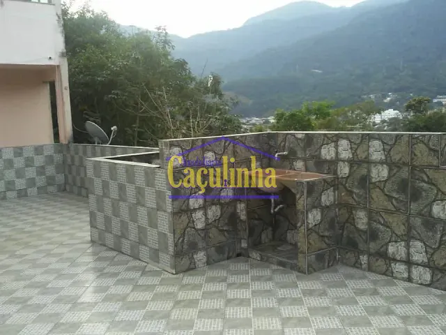 Apartamento 2 quartos e 1 banheiro, à venda, no bairro Vila Muriqui em Mangaratiba
