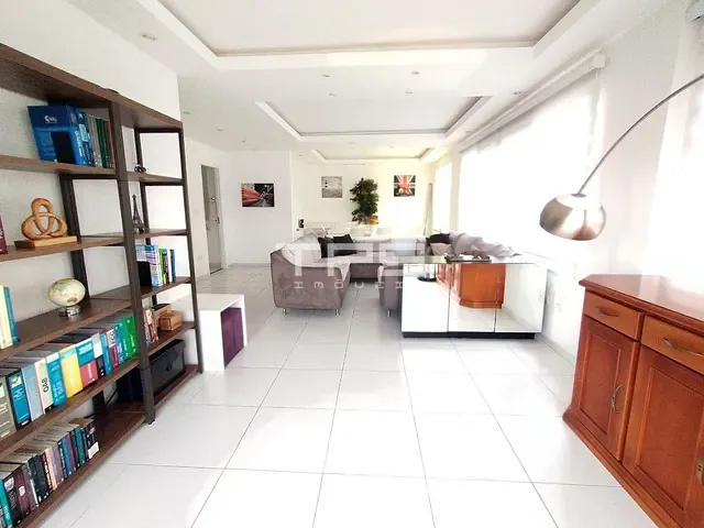 Apartamento com 228m² 3 quartos e 3 banheiros, à venda, no bairro Centro em Taubaté