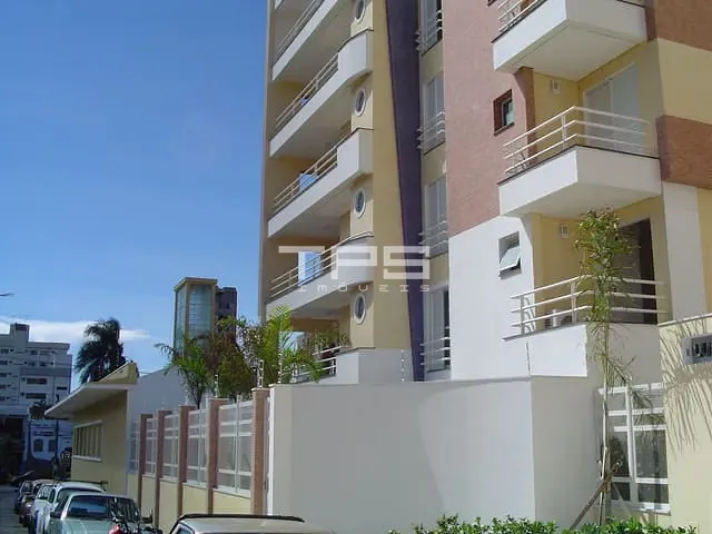 Apartamento com 228m² 3 quartos e 3 banheiros, à venda, no bairro Centro em Taubaté