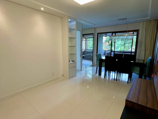 Apartamento com 99m² 3 quartos e 2 banheiros, à venda, no bairro Canto em Florianópolis