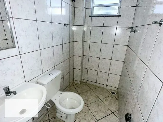 Apartamento 1 quarto e 1 banheiro, para alugar, no bairro Centro em Santos Dumont