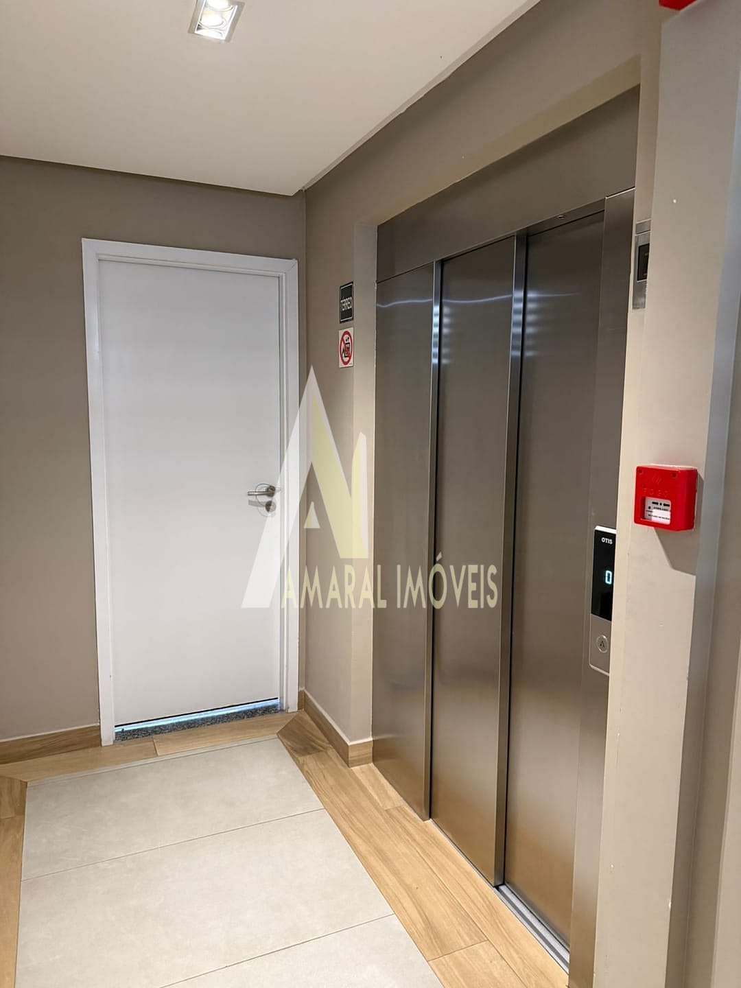 Apartamento para alugar com 2 quartos, 113m² - Foto 8