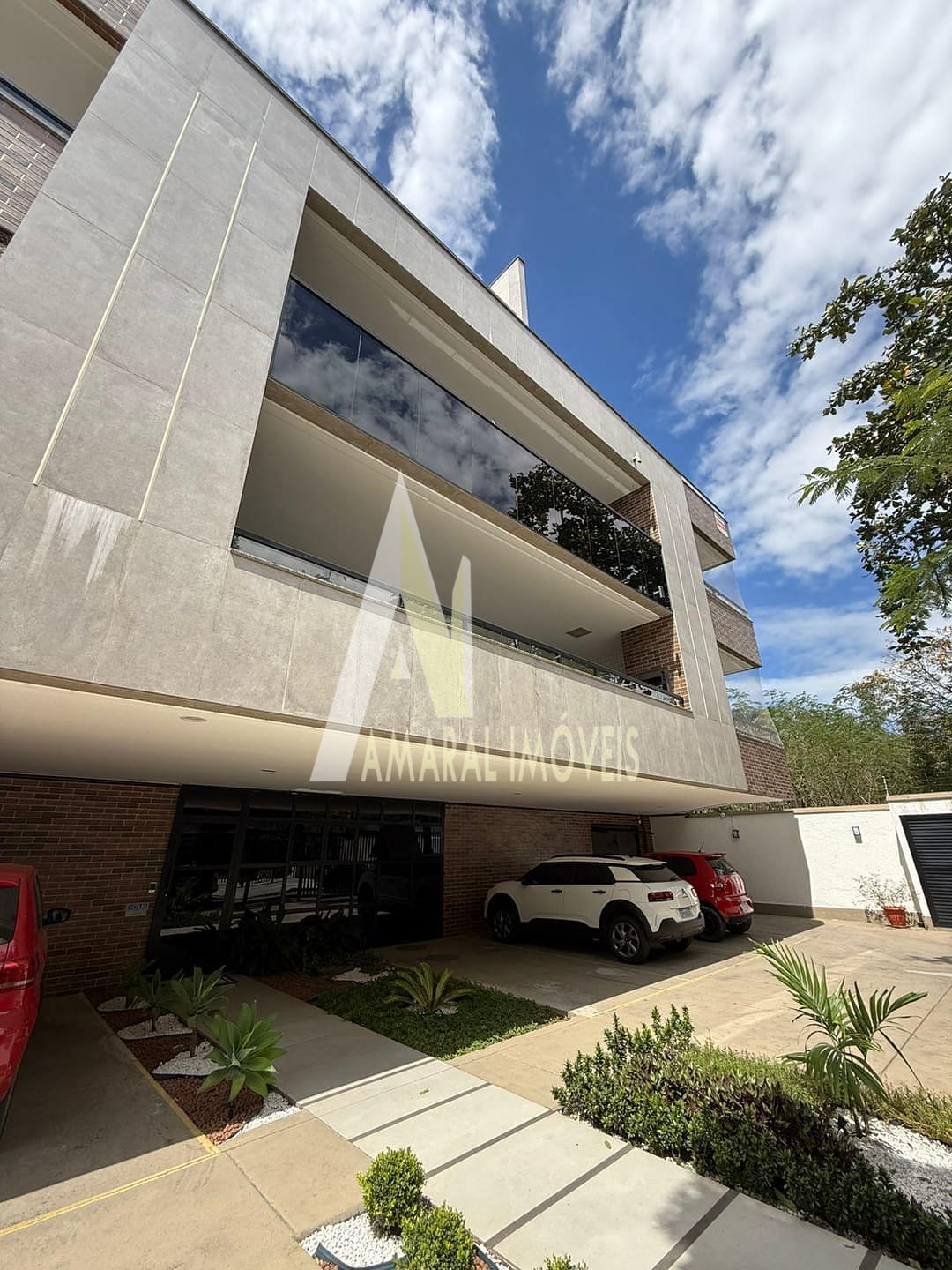 Apartamento para alugar com 2 quartos, 113m² - Foto 10
