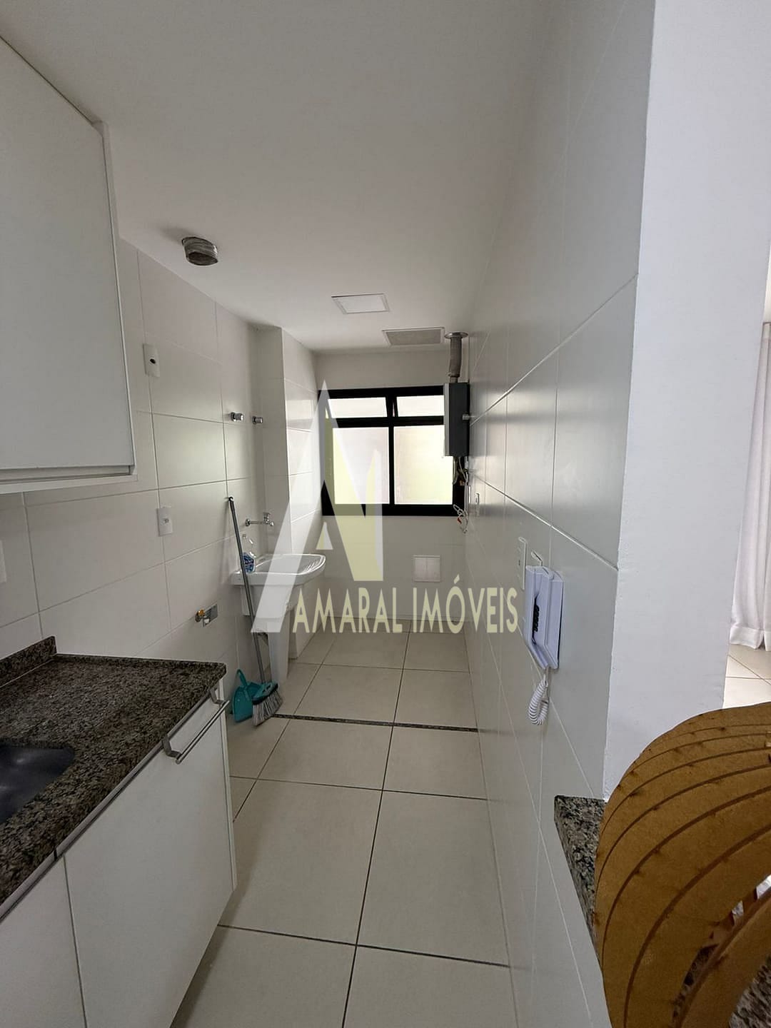 Apartamento para alugar com 2 quartos, 113m² - Foto 13