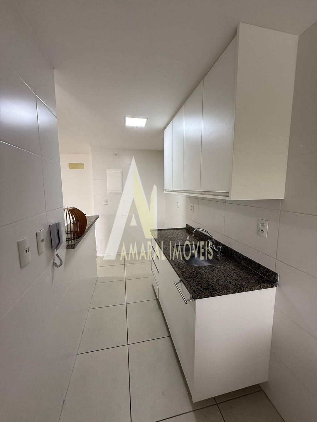 Apartamento para alugar com 2 quartos, 113m² - Foto 16