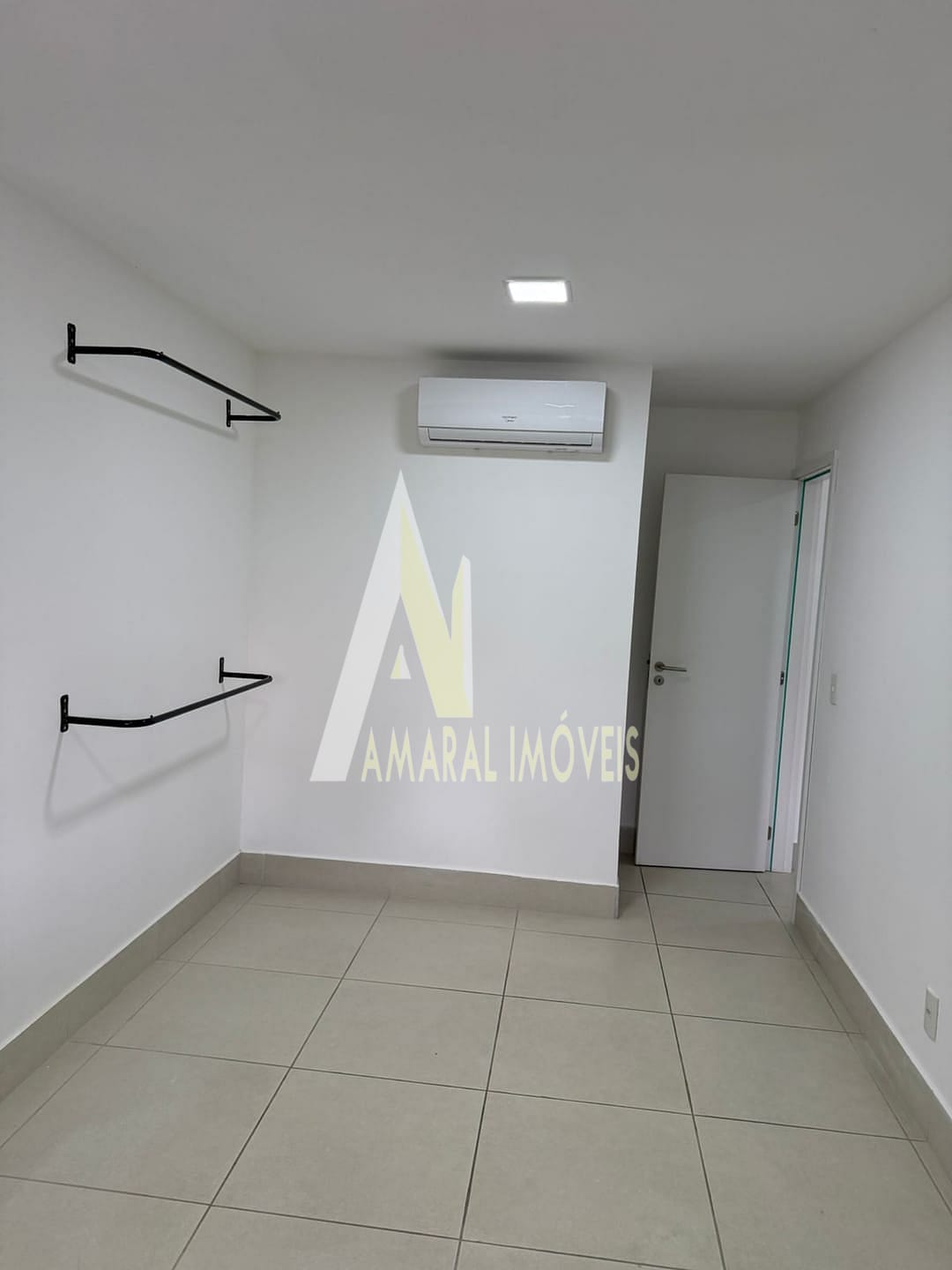 Apartamento para alugar com 2 quartos, 113m² - Foto 42