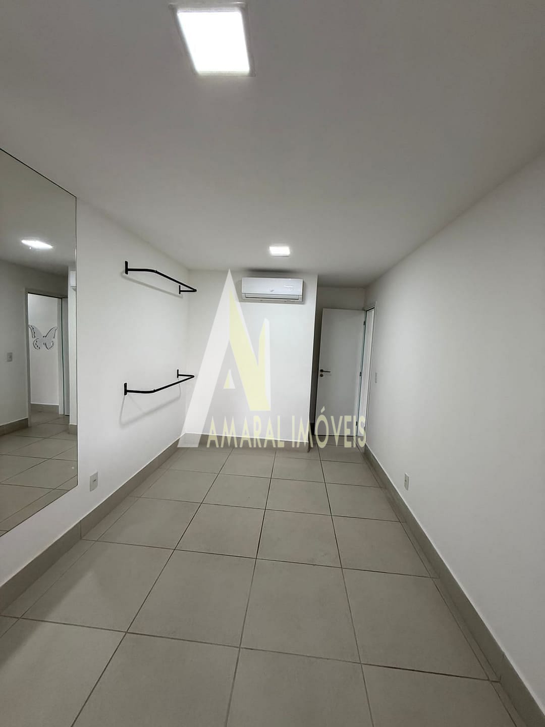 Apartamento para alugar com 2 quartos, 113m² - Foto 45