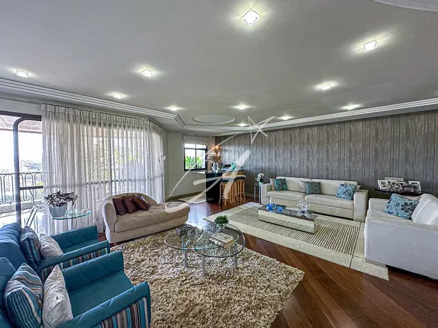 Apartamento com 304m² 4 quartos e 4 banheiros, à venda, no bairro Tatuapé em São Paulo