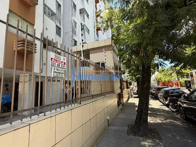 Apartamento 3 quartos e 3 banheiros, para alugar, no bairro Boa Viagem em Recife