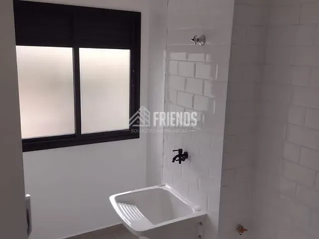 Apartamento com 31m² 1 quarto e 1 banheiro, à venda, no bairro Parque São Jorge em São Paulo