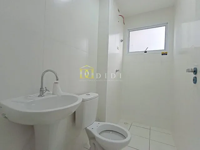 Apartamento 2 quartos e 1 banheiro, para alugar, no bairro Avecuia do Alto em Porto Feliz