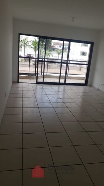 Apartamento à venda com 1 quarto, 220m² - Foto 10
