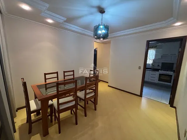 Apartamento 3 quartos e 2 banheiros, à venda, no bairro Centro em Campo Largo