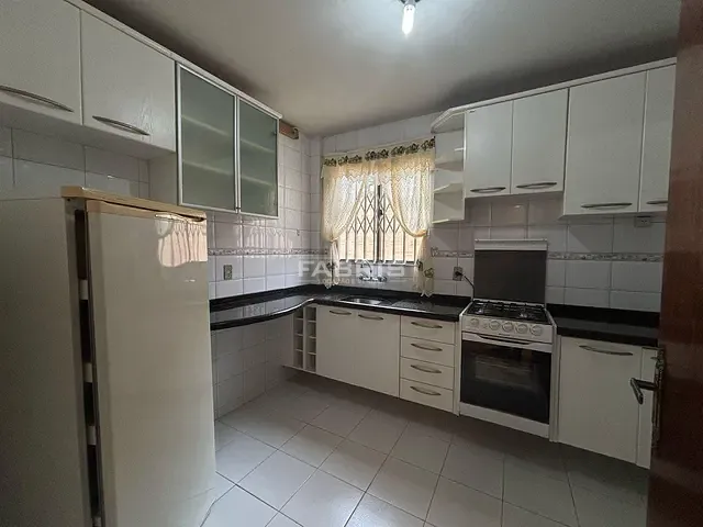 Apartamento 3 quartos e 2 banheiros, à venda, no bairro Centro em Campo Largo