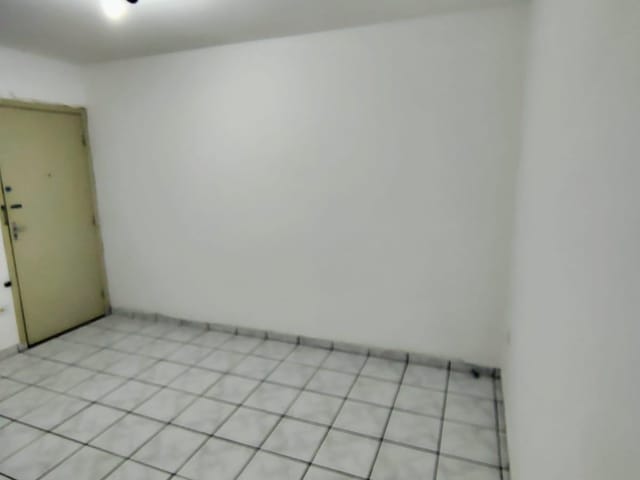 Apartamento com 45m² 2 quartos e 1 banheiro, para alugar, no bairro Vila Lúcia em São Paulo
