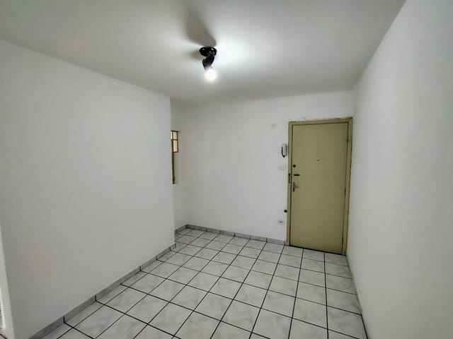 Apartamento com 45m² 2 quartos e 1 banheiro, para alugar, no bairro Vila Lúcia em São Paulo