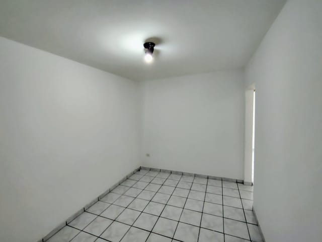 Apartamento com 45m² 2 quartos e 1 banheiro, para alugar, no bairro Vila Lúcia em São Paulo