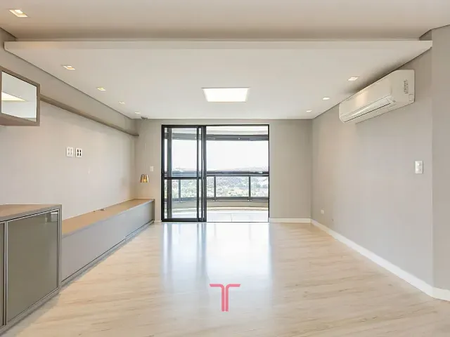 Apartamento com 204m² 3 quartos e 3 banheiros, à venda, no bairro Mossunguê em Curitiba