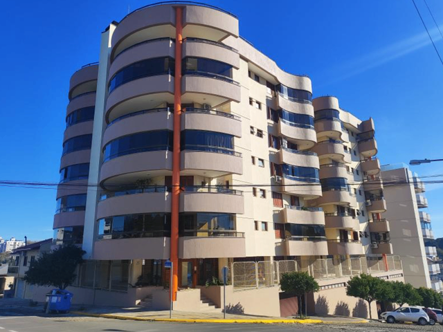 Apartamento com 147m² 3 quartos e 2 banheiros, à venda, no bairro Centro em Nova Prata