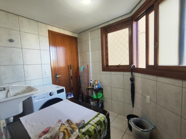 Apartamento com 147m² 3 quartos e 2 banheiros, à venda, no bairro Centro em Nova Prata