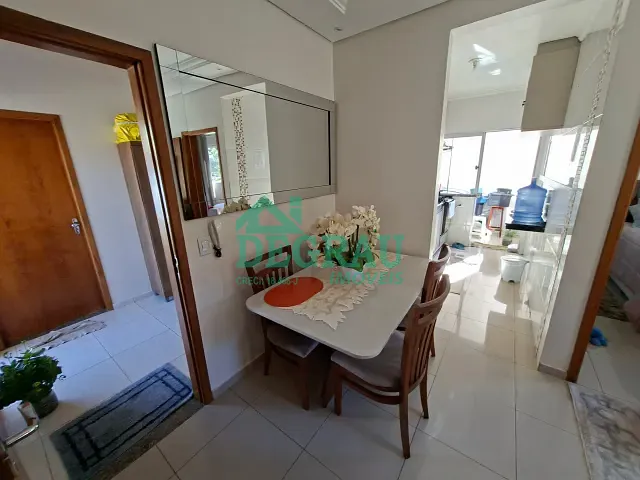 Apartamento 2 quartos e 1 banheiro, para alugar, no bairro Centro em Itapeva