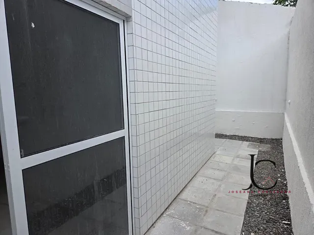 Apartamento 2 quartos e 1 banheiro, à venda, no bairro Paratibe em João Pessoa
