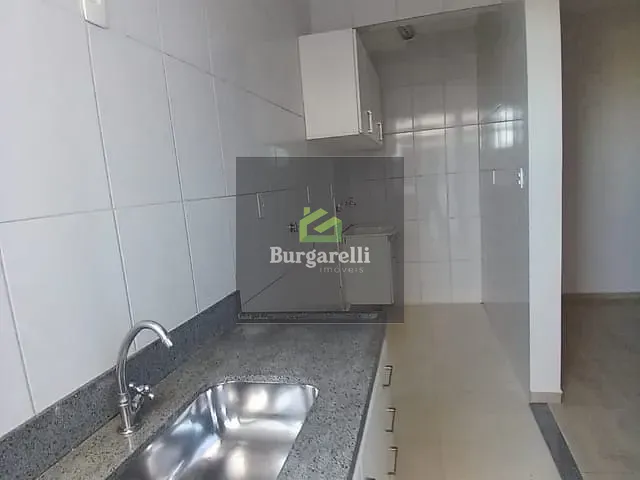 Apartamento com 110m² 2 quartos e 2 banheiros, para alugar, no bairro Centro em Lavras