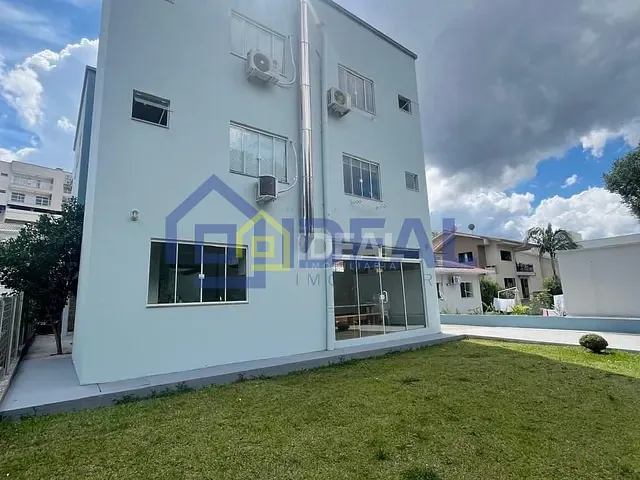 Apartamento com 70m² 2 quartos e 1 banheiro, à venda, no bairro Parque de Exposições em Concórdia