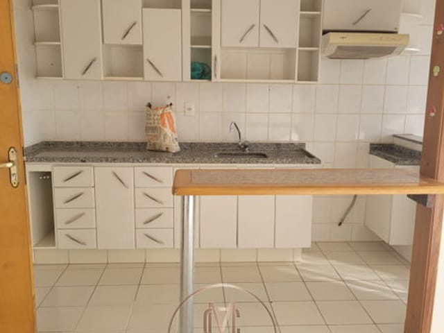 Apartamento com 98m² 2 quartos e 1 banheiro, à venda, no bairro Centro em Araraquara