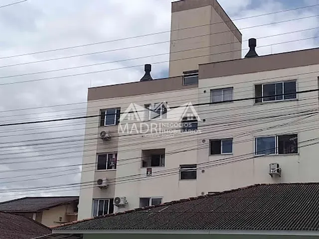 Apartamento com 51m² 2 quartos e 1 banheiro, à venda, no bairro Ponte do Imaruim em Palhoça