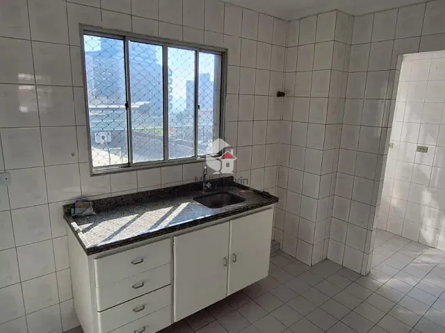 Apartamento 3 quartos e 2 banheiros, para alugar, no bairro Vila Osasco em Osasco