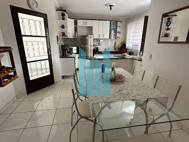Apartamento 3 quartos e 2 banheiros, à venda, no bairro Jardim Ipe em Poços de Caldas