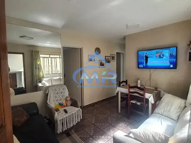 Apartamento 2 quartos e 1 banheiro, à venda, no bairro Vila Sílvia em São Paulo