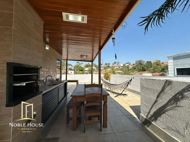 Apartamento com 230m² 3 quartos e 4 banheiros, à venda, no bairro Centro em Vinhedo