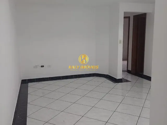 Apartamento 2 quartos e 1 banheiro, à venda, no bairro Vila Humaita em Santo André