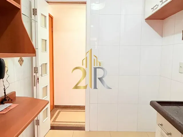Apartamento 3 quartos e 2 banheiros, à venda, no bairro Jardim Itapeva em São Paulo