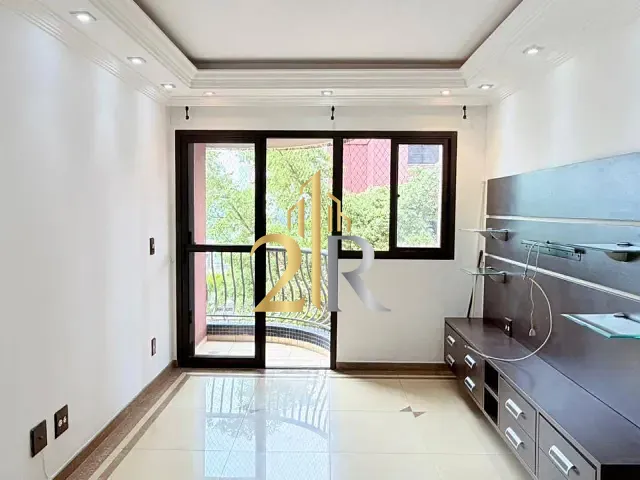 Apartamento 3 quartos e 2 banheiros, à venda, no bairro Jardim Itapeva em São Paulo